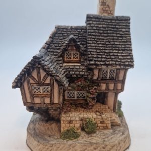 David Winter Cottages Collectors Guild 'Swan Upping Cottage' No.14 1993