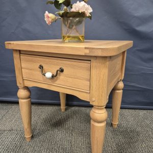 Solid Oak Accent/Bedside Table