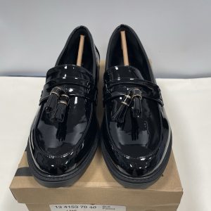 Schuh Black Patent Ladies Shoes New in Box Size 7/40