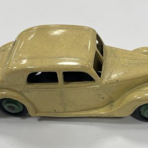 Die Cast Dinky Toys No.40a Riley Saloon Car 1950-1954