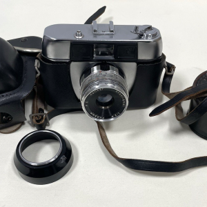Vintage Halinar 35 mm Camera Anastigmat 1:2.8 F=45 mm F C