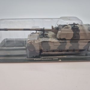Eaglemoss Panzerhaubitze 2000 Rusdian Tank Collection Diecast 1:72