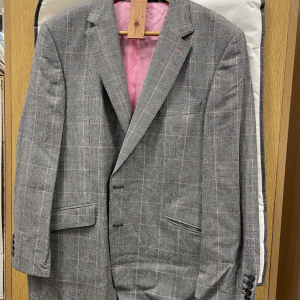 Peter Christian 2 piece grey and pink PoW check suit jacket 46''S trousers 44/27''